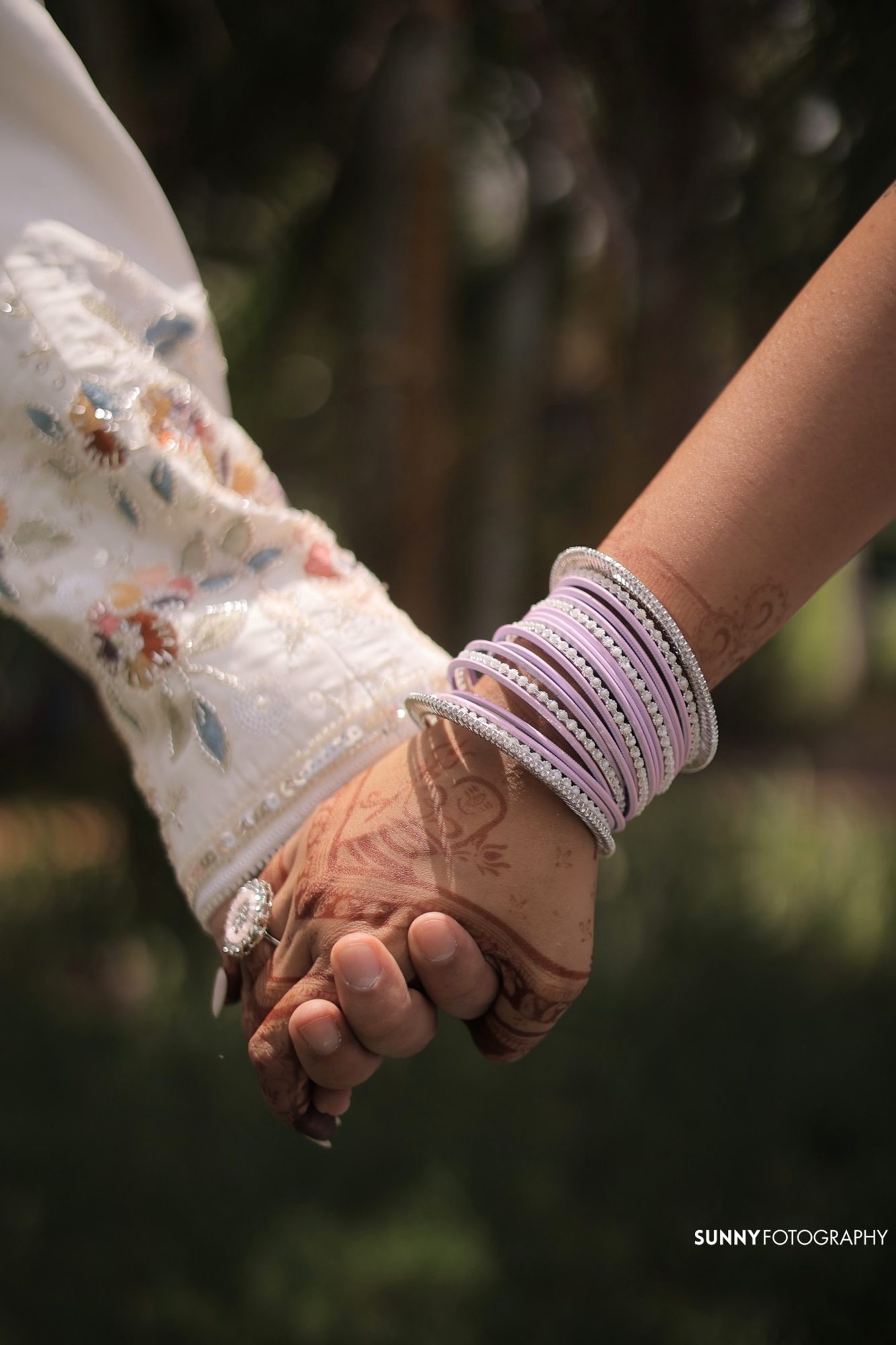Darpan and Helly